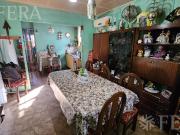 Venta casa de 3 ambientes con cochera en San Francisco...