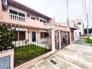 VENTA CASA DE 3 AMBIENTES CON PATIO V. ALSINA