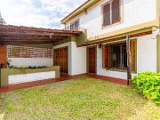 VENTA Casa de 3 dormitorios con cochera. Alberdi, Rosario