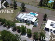 VENTA CASA DE 3 DORMITORIOS EN MIRALAGOS