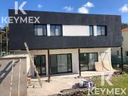 VENTA CASA DE 3 DORMITORIOS EN MIRALAGOS