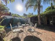 VENTA Casa de 3 dormitorios, quincho y pileta....