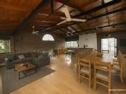 Venta: Casa de 3 dormitorios y tres plantas, con...