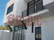 Venta Casa de 3 hab.+Estudio en P.B. en Lomas de Juriquilla