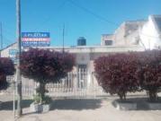 VENTA CASA DE 4 AMBIENTES CON COCHERAS ESCUCHA OFERTA...