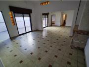 VENTA CASA DE 4 DORMITORIOS BARRIO ALTO ALBERDI
