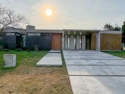 VENTA CASA DE 4 DORMITORIOS BARRIO CERRADO ALTOS DE...