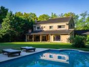 Venta casa de 4 dormitorios en Bella Vista, Barrio Villa...