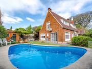 VENTA Casa de 4 dormitorios, Galería, Cochera, Parrilla,...