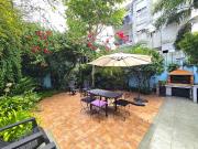 VENTA CASA DE 6 AMBIENTES CON PATIO Y 2 TERRAZAS