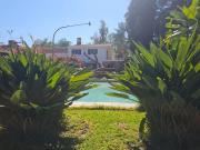 Venta Casa de Campo. La calera, las carretas con...