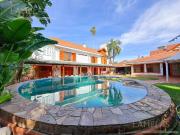 Venta Casa de categoría 5 dormitorios Alberdi Rosario