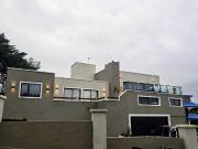 VENTA CASA DE CATEGORIA EN VILLA PARQUE SIQUIMAN