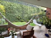 VENTA CASA DE DOS NIVELES + TERRAZA LOMA DEL ESMERALDAL...