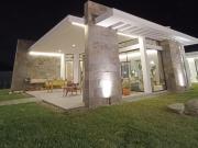 Venta Casa de Estreno con Piscina y Terraza– Condominio...