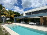 VENTA CASA DE LUJO 560 MTS2 CERRITOS PEREIRA