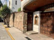 Venta Casa de Lujo en Colonia Florida: Espacios Amplios...