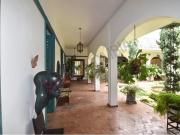 Venta Casa de lujo, esquinera para proyecto hotel