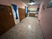 VENTA CASA DE PASILLO 2 DORMITORIOS ARROYITO