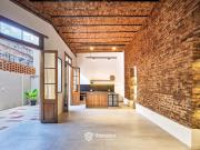 VENTA Casa de pasillo de 2 dormitorios, patio,...