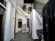 Venta casa de pasillo Tres Dormitorios Pellegrini 1600...