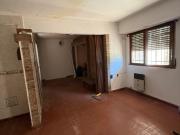 VENTA CASA DE TRES DORMITORIOS A METROS DE AVENIDA VENTA CASA DE TRES DORMITORIOS A METROS DE AVENIDA