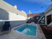 Venta: Casa de tres dormitorios con pileta, parrillero y...