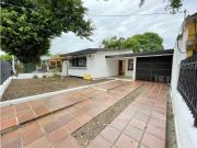 VENTA casa de UN NIVEL en MANGA Cartagena de indias
