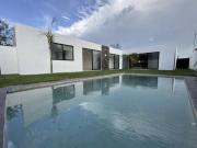 casa en venta de un piso en jardines de la rejoyada... casa en venta de un piso en jardines de la rejoyada...