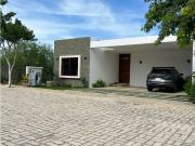 Venta casa de un piso en Privada Soluna Merida