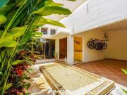 Venta Casa dentro Merida cerca City Center