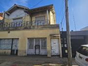 VENTA CASA + DEPTO 3 AMB + LOCAL LOTE PROPIO PATIO