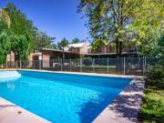 Venta Casa Diseño 4 Dormitorios Jardin Piscina San Eduardo