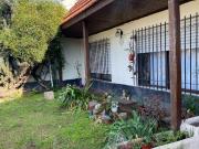 VENTA CASA + DOS DEPARTAMENTOS COCHERA ITUZAINGO