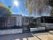 Venta casa dos dormitorios barrio Villa Revol