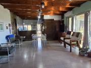 Venta casa dos dormitorios, pileta, Albarellos