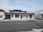 VENTA CASA DOS PISOS ESQUINERA CON LOCAL EL RECREO...