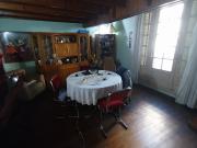VENTA CASA DOS/TRES DORMITORIOS 1 DE MAYO Y 27 DE FEBRERO