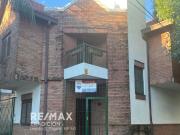 VENTA CASA DÚPLEX EN ESQUINA, MACROCENTRO