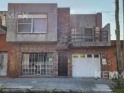 Venta Casa en 2 Plantas con Local Garaje Terraza – Quilmes