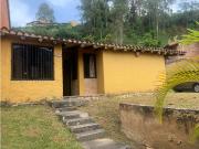 Alto Hatillo, Casa tipo cabaña con Terreno en Venta BEZ...