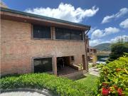 Venta casa en Altos Monterrey