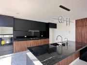 VENTA casa en Angelopolis II 5 recamaras y jardin