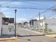 VENTA CASA EN ARECA LOS ROBLES SANTIAGO QUERETARO SOLO...