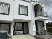 VENTA CASA EN AV. CENTENARIO NORTE DE ARMENIA Q