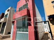 VENTA CASA EN BANÚS TLAJOMULCO DE ZÚÑIGA