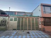VENTA CASA EN BARRIO CASTILLA BOGOT EXCELENTE UBICACION