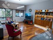 Venta Casa Barrio Santa Genoveva calle Islas Malvinas 1400