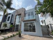 VENTA CASA EN CASA FUERTE RESIDENCIAL TLAJOMULCO DE ZUNIGA