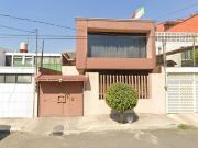 Venta /Casa en Col. Militar Marte